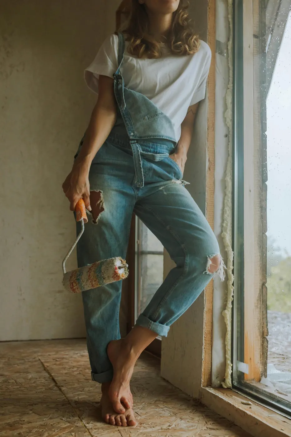 Women — Soft hues, bold styles — embrace the pastel aesthetic.